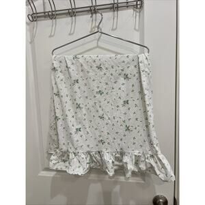 One Pillow Case Green Leaves And Roses 100% Cotton Ruffle Edge Size King